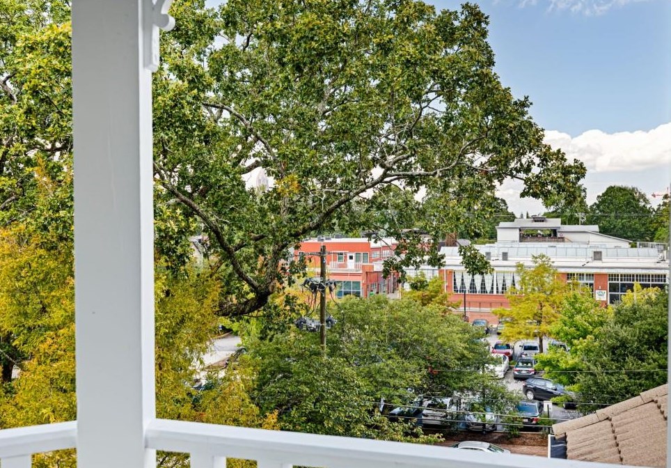451 Woodward Ave, Atlanta GA  30312-2236 exterior