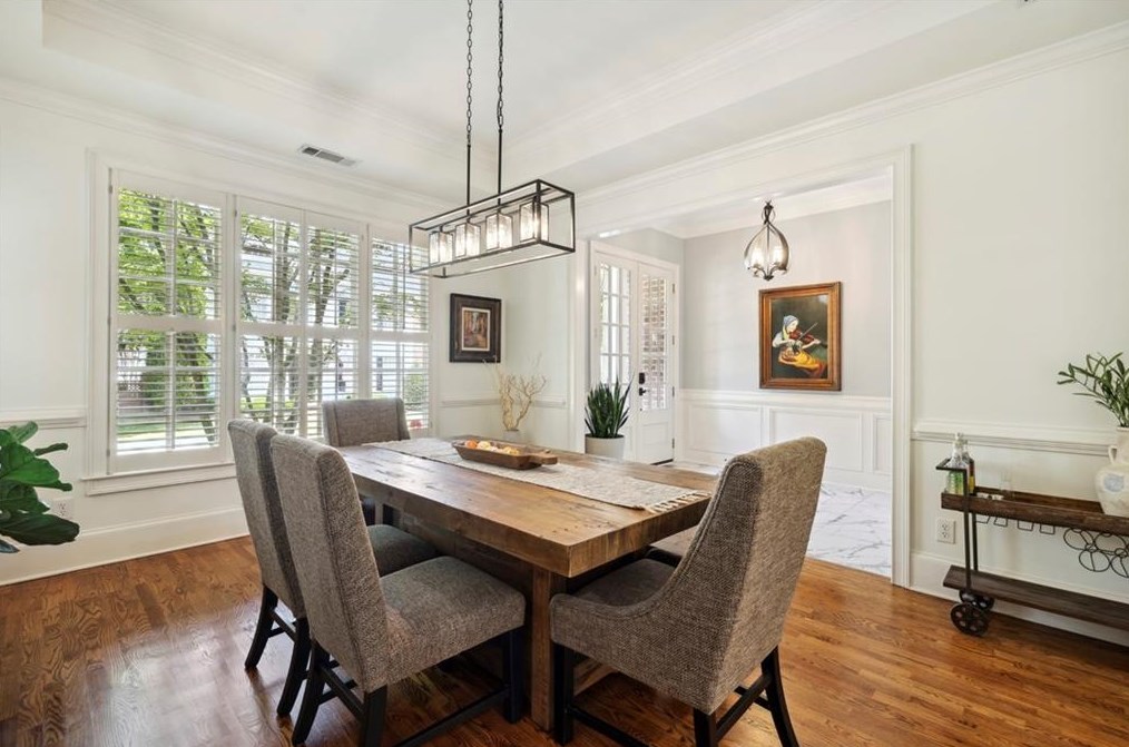 2065 Arminda Ct, Alpharetta GA  30022-1589 exterior