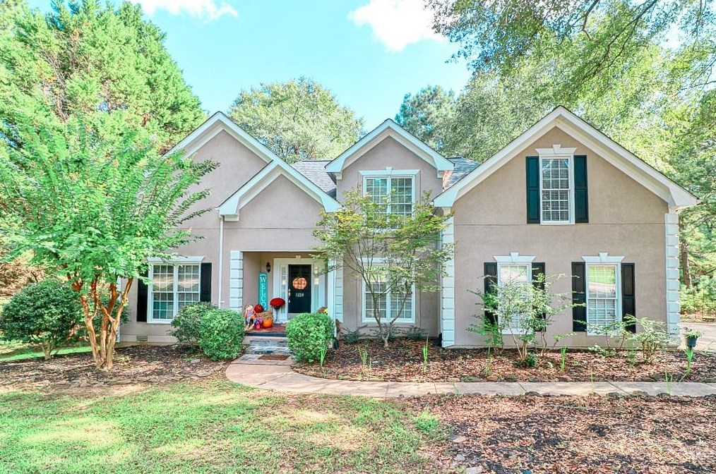 1220 Chaddwyck Dr, Athens GA  30606-7005 exterior