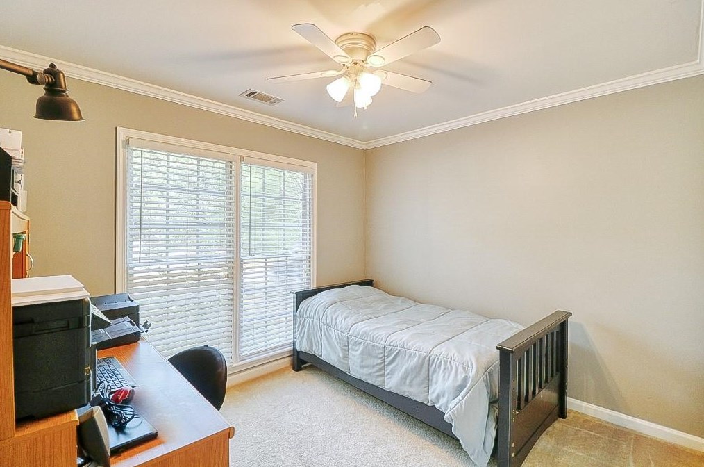 1220 Chaddwyck Dr, Athens GA  30606-7005 exterior