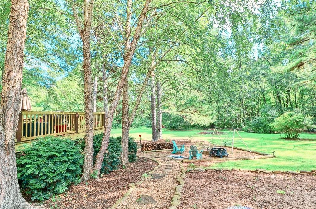 1220 Chaddwyck Dr, Athens GA  30606-7005 exterior