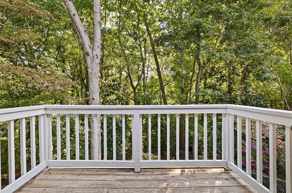 5067 Pne Bark Cir, Atlanta GA 30338-4004 exterior