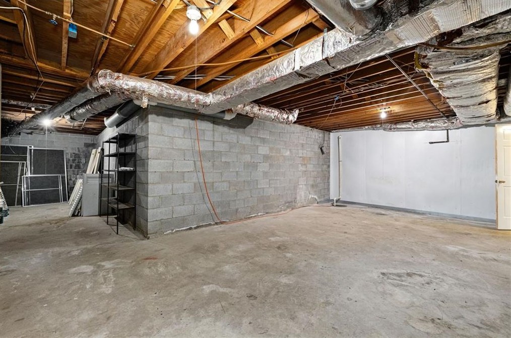 5067 Pne Bark Cir, Atlanta GA 30338-4004 exterior