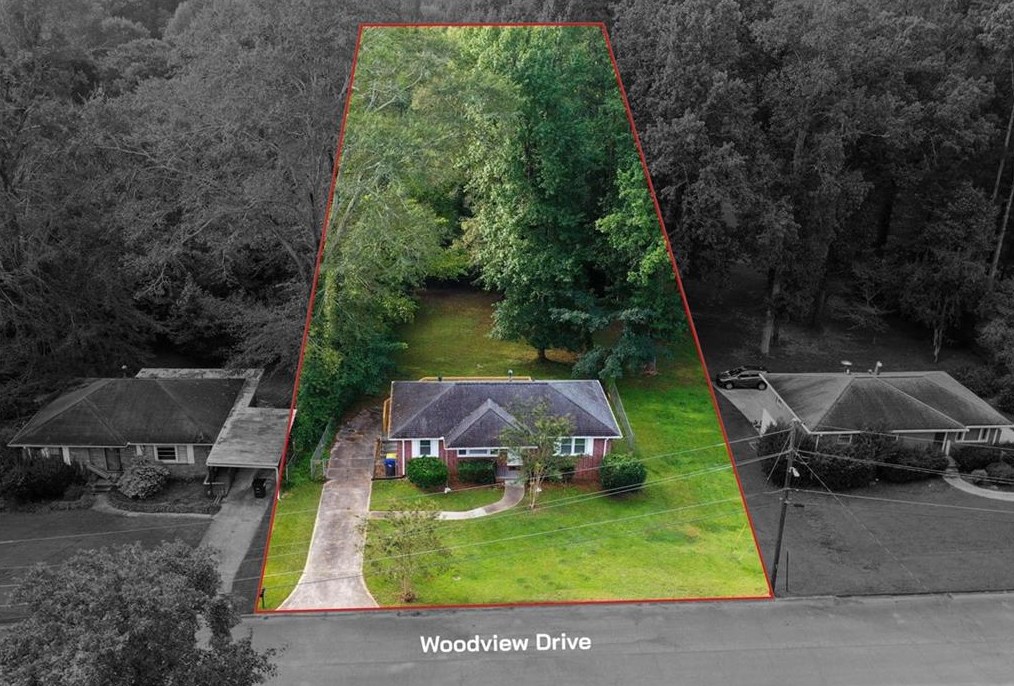 3306 Woodview Dr, Smyrna, GA 30082-2421