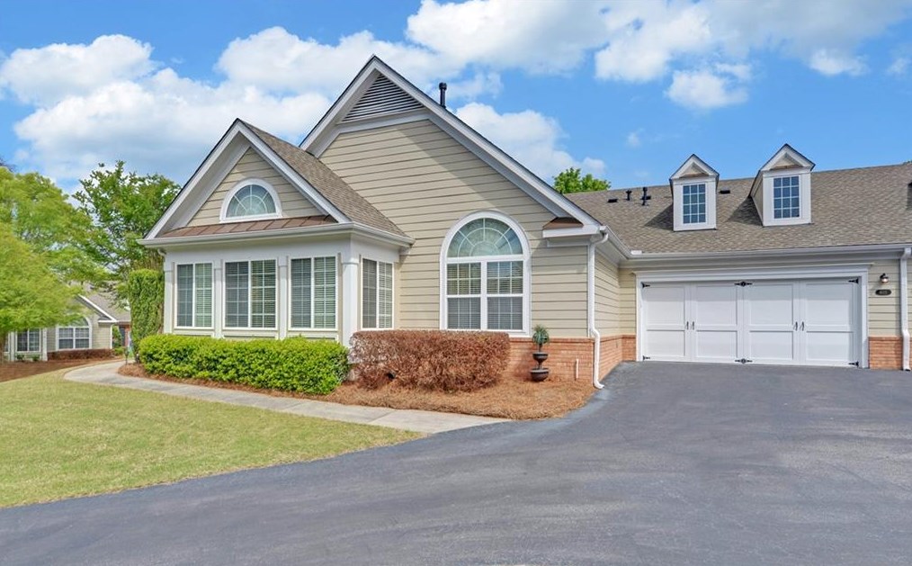 6112 Menlow Ct, Cumming, GA 30041-6163