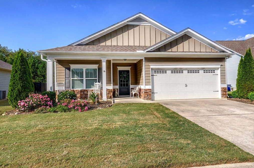 30 Miles Dr, Euharlee, GA 30120-6771