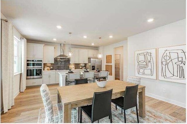 4771 Spruce Way, Atlanta, GA 30331-4088