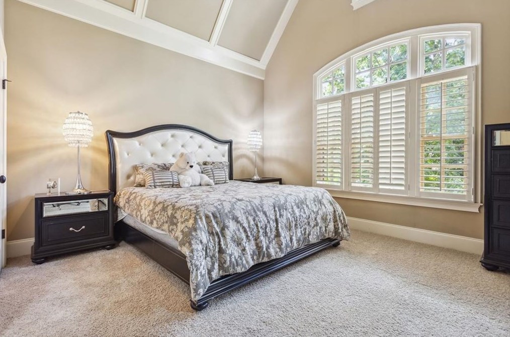 3073 Woodrow Way, Atlanta GA  30319-2707 exterior