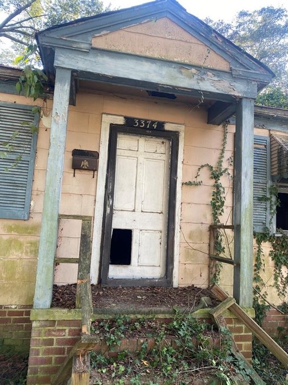 3374 Mary Dr, Macon, GA 31204