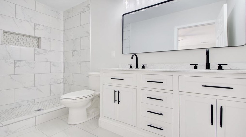 4219 Lamar St, Decatur GA  30035-1438 exterior