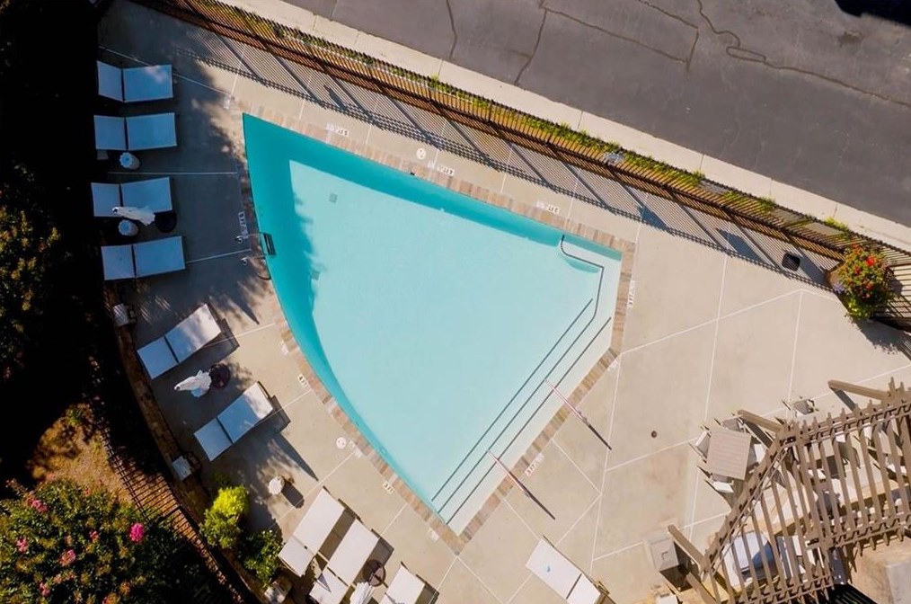 3562 Roswell Rd, Atlanta GA 30305-1203 exterior