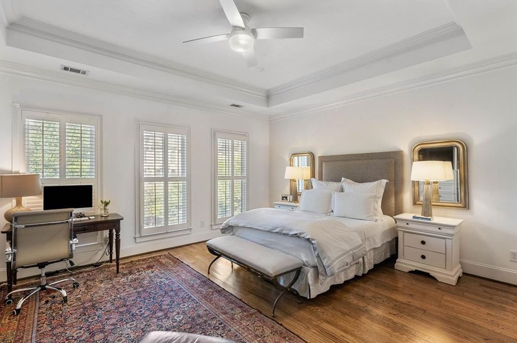 3562 Roswell Rd, Atlanta GA 30305-1203 exterior