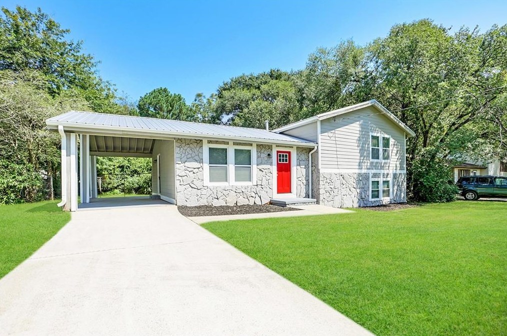 556 Lakeridge Dr Se, Conyers, GA 30094