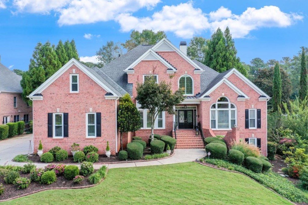811 Bentgrass Ct, Dacula, GA 30019-3111
