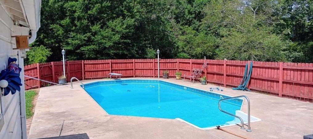 1726 Morrison Camp Ground Rd, Rome GA  30161-7735 exterior