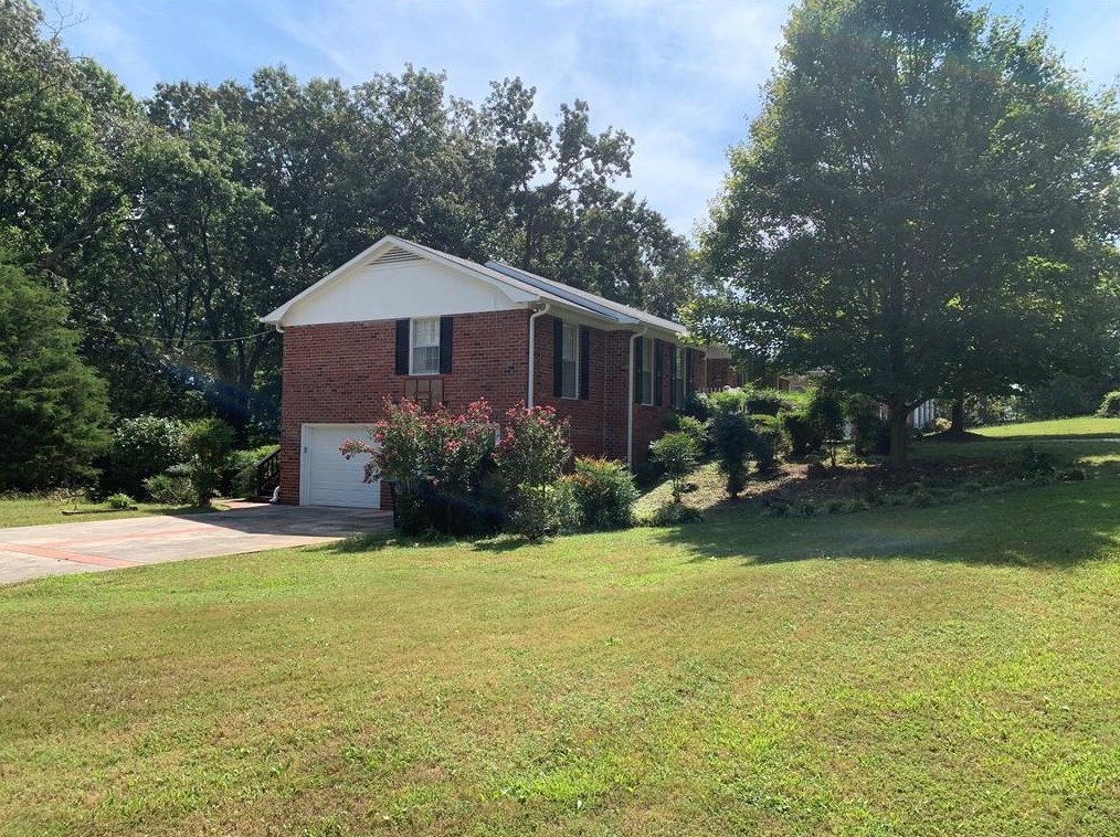 10 Fernwood Dr, Rome, GA 30165-3425