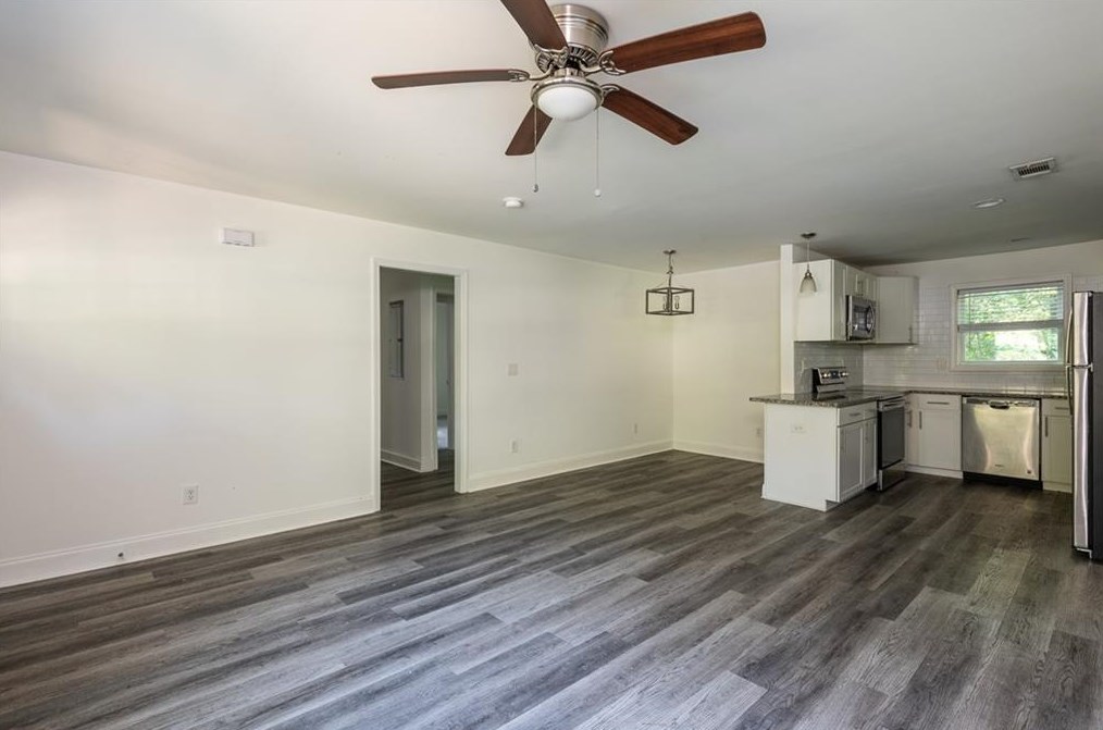 3366 Delmar Ln Nw, Atlanta, GA 30331