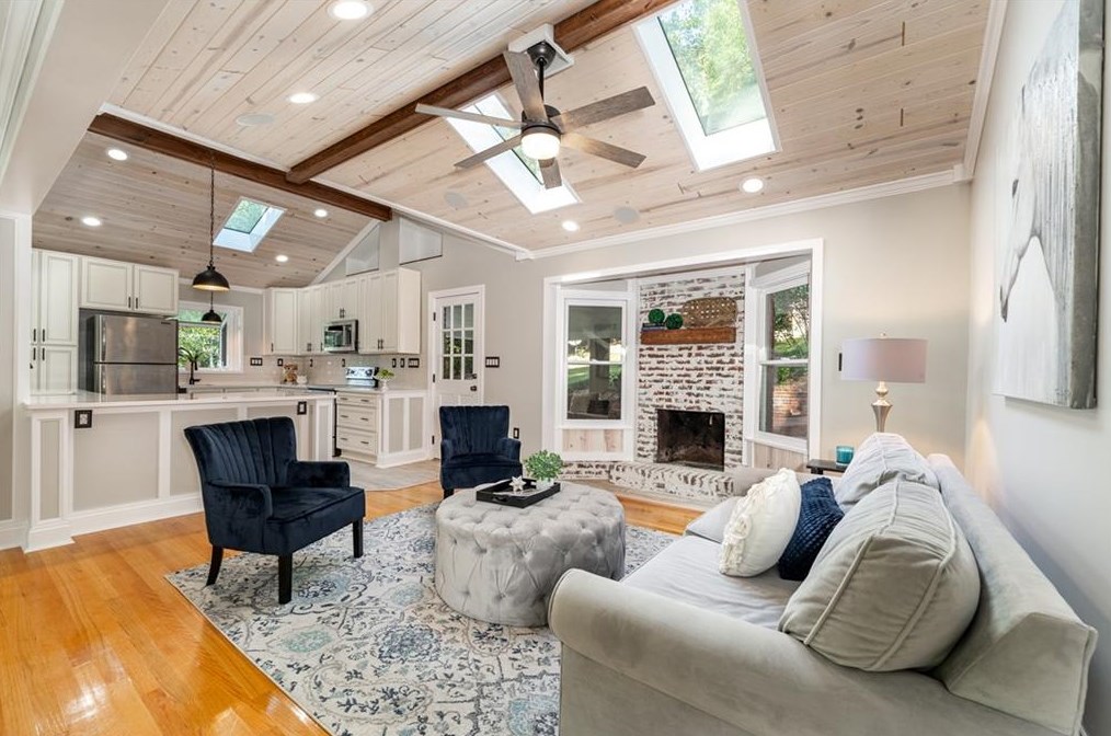 2479 Nancy Ln, Atlanta, GA 30345-1922