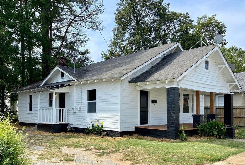 115 W Gibson St, Cedartown, GA 30125