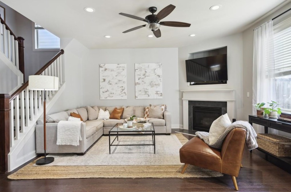 966 Turner Dr, Smyrna, GA 30080-1534