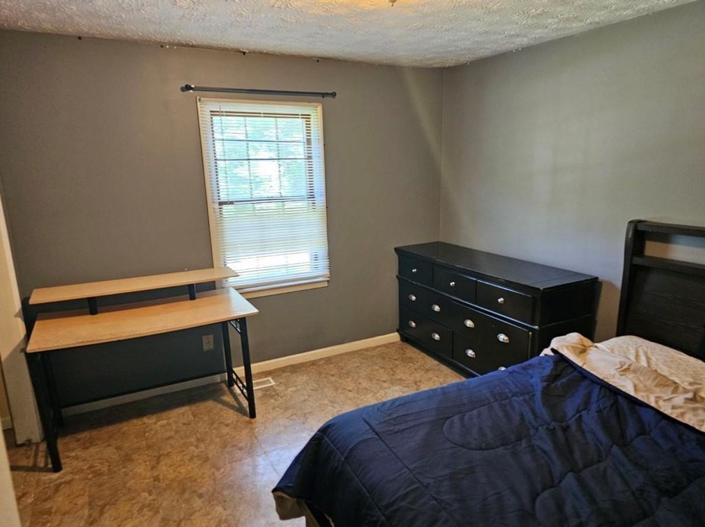 1504 Cave Springs Rd, Douglasville GA  30134-3650 exterior