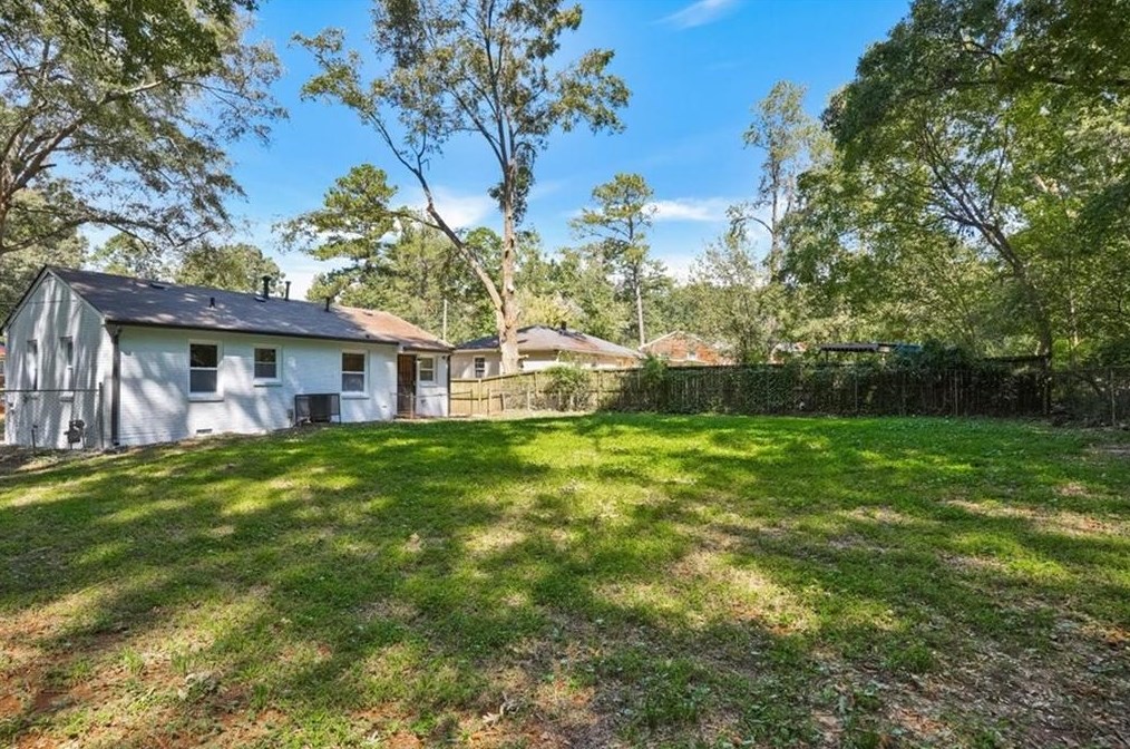 4173 Sherwood Ave, Decatur GA  30035-1969 exterior