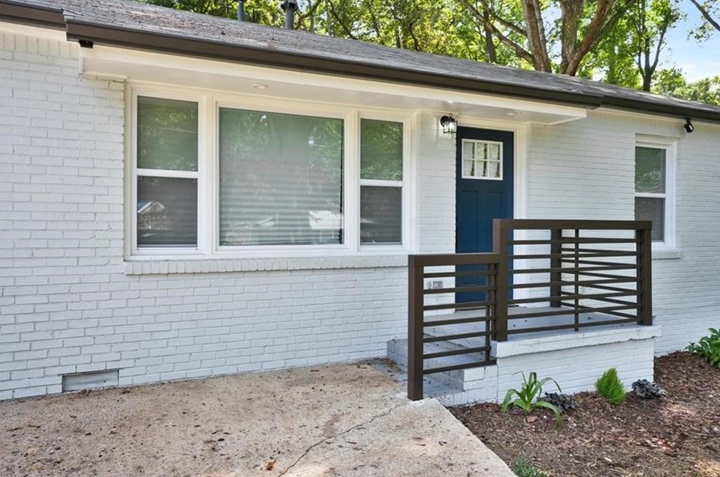 4173 Sherwood Ave, Decatur GA  30035-1969 exterior