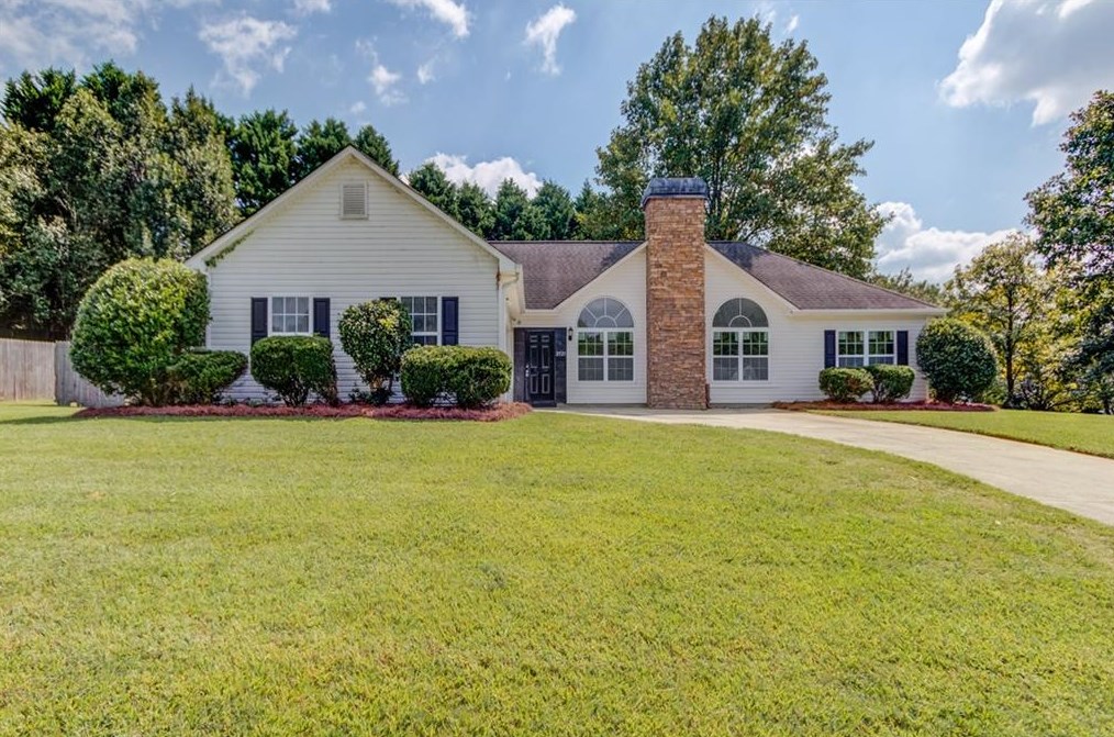 2525 Track Way, Dacula, GA 30019-1982
