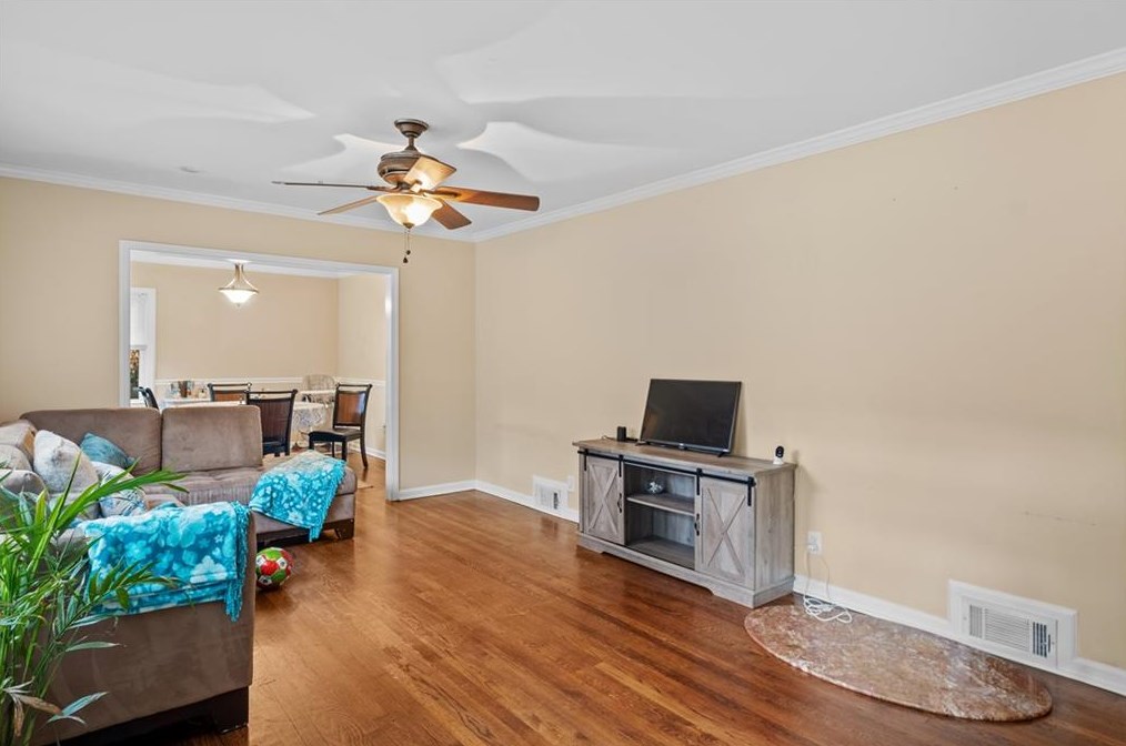 2528 Amelia Ave, Decatur GA  30032-3212 exterior