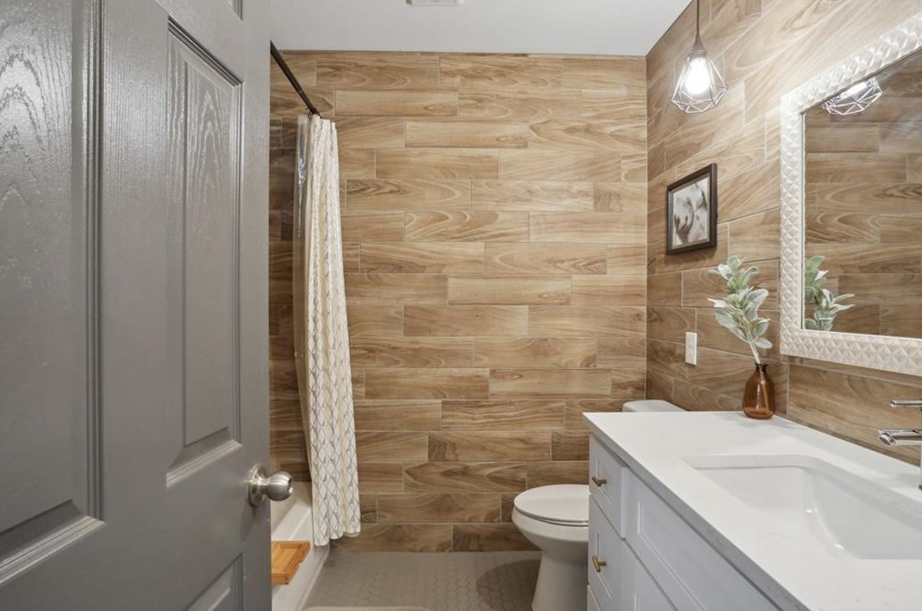 2181 Miriam Ln, Decatur GA  30032-5553 exterior