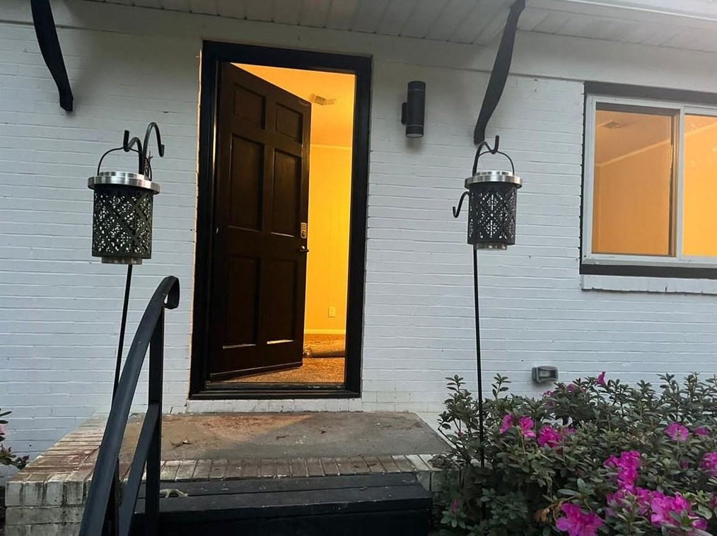 3848 Cherokee Trl, Suwanee, GA 30024