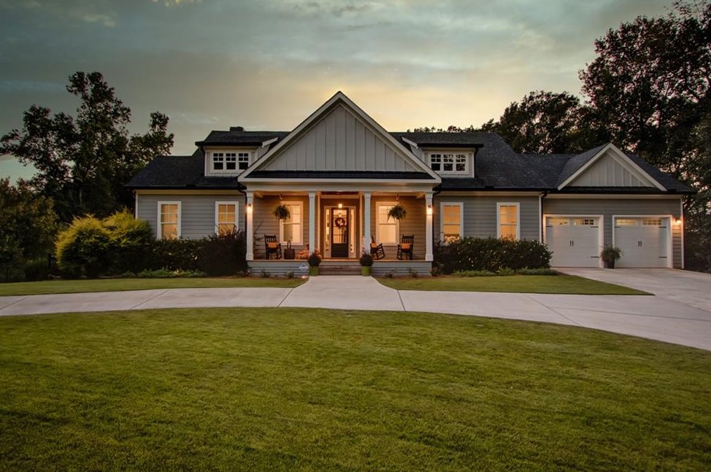 4566 Peckerwood Rd, Gillsville, GA 30543-0026