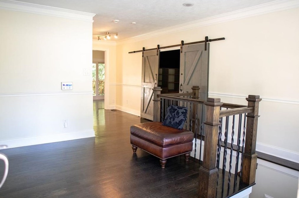 2735 Skyland Dr, Atlanta GA  30319-3645 exterior