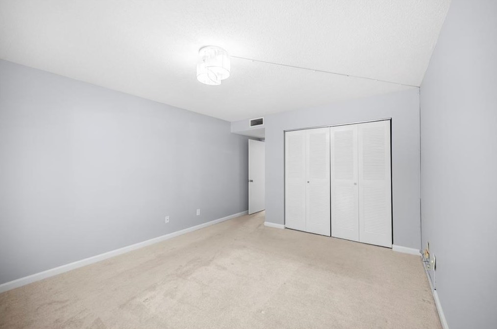 35 Fair Hvn Way, Smyrna GA  30080-8085 exterior