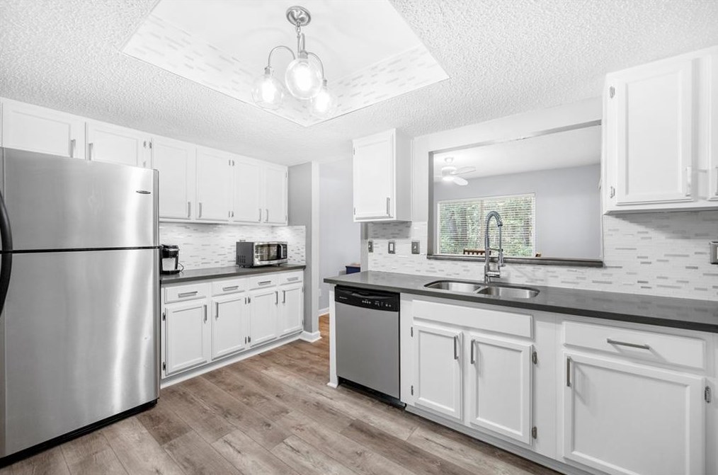 35 Fair Hvn Way, Smyrna GA  30080-8085 exterior