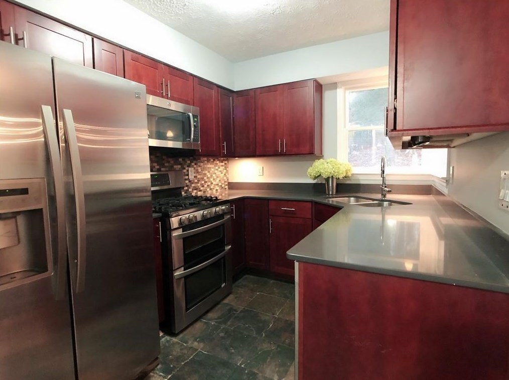 566 Stratford Green Way, Avondale Est GA  30002-1342 exterior