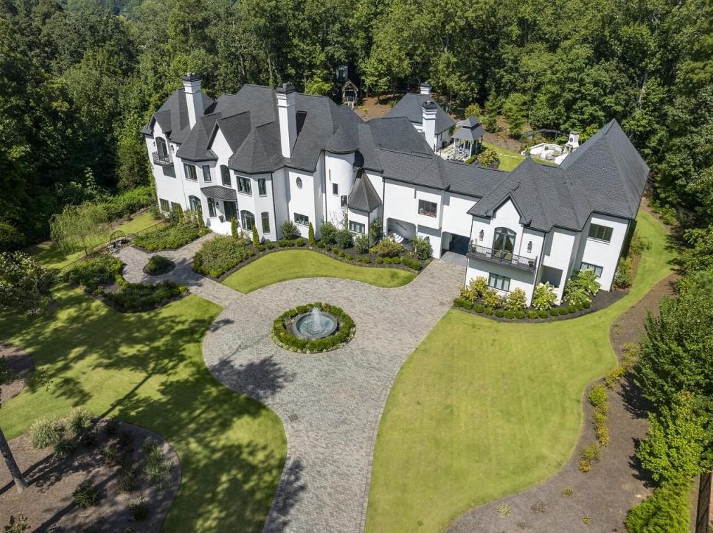 5320 Riverview Rd, Atlanta, GA 30327