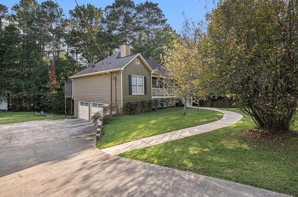 155 New Hope Dr, Dallas, GA 30132-8179