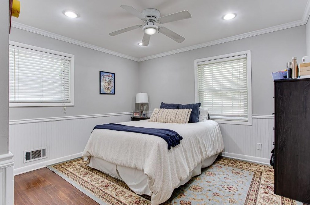 1747 Wayland Cir, Atlanta GA  30319-3611 exterior