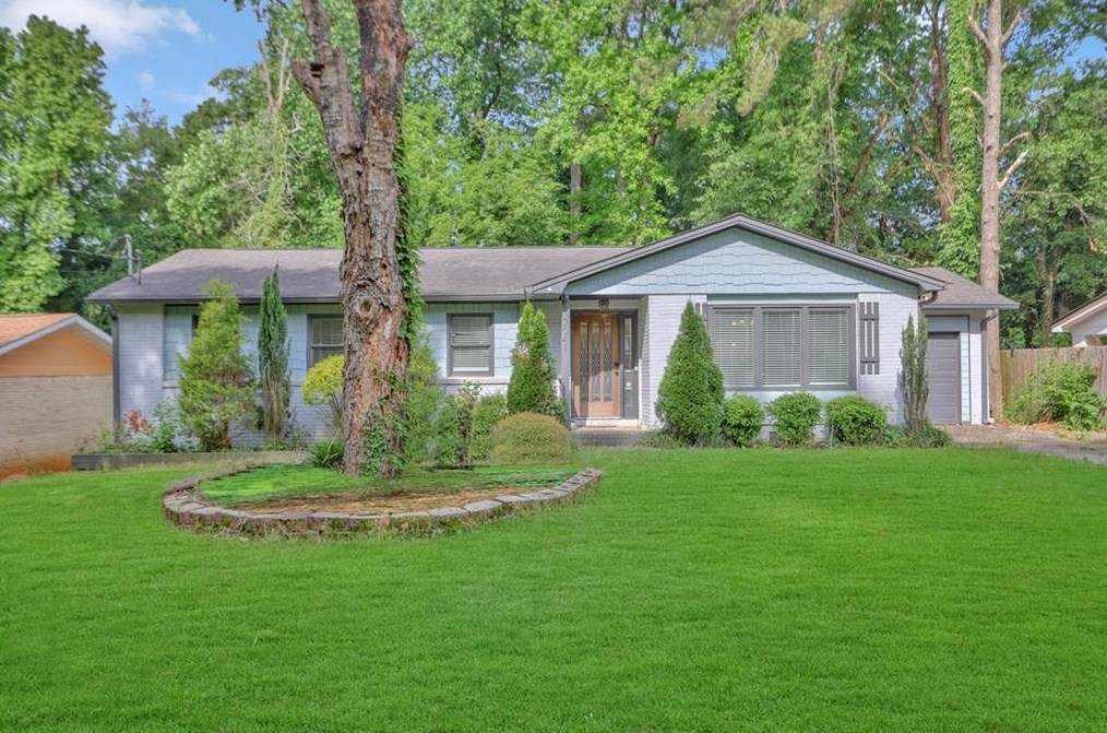 3041 Pine Manor Ct, Atlanta GA  30316-4415 exterior