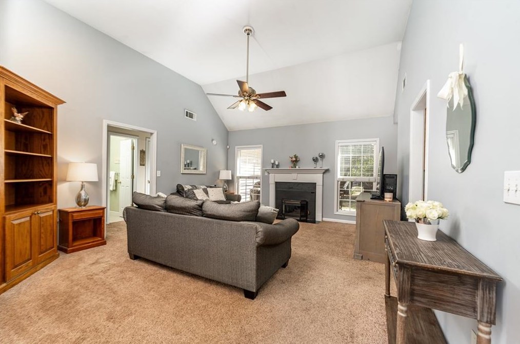 155 Lazarus Dr, Hiram, GA 30141