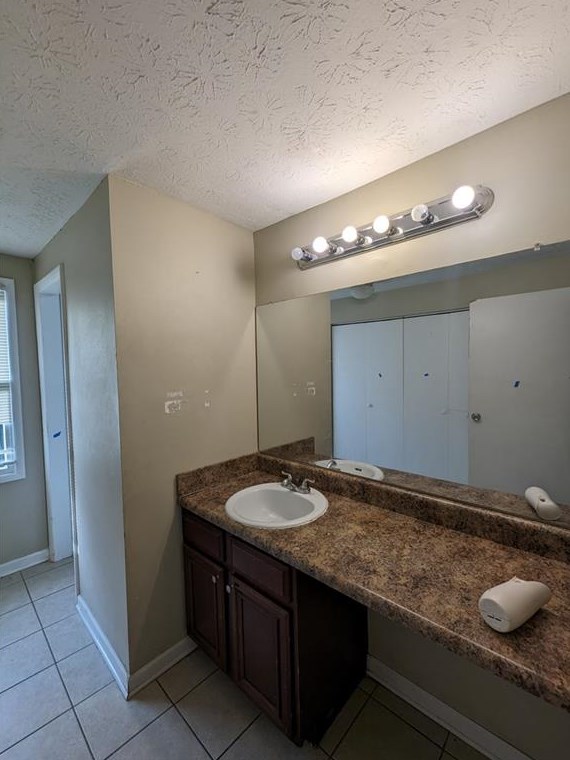 2934 Boring Rdg Dr, Decatur GA 30032 exterior