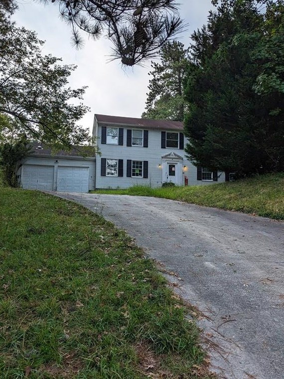 2934 Boring Ridge Dr, Decatur, GA 30034-4424