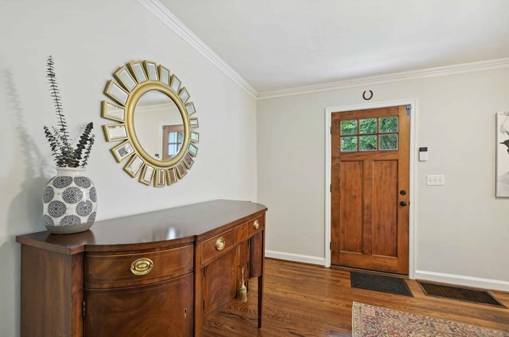 1906 Westminster Way, Atlanta GA  30307-1137 exterior