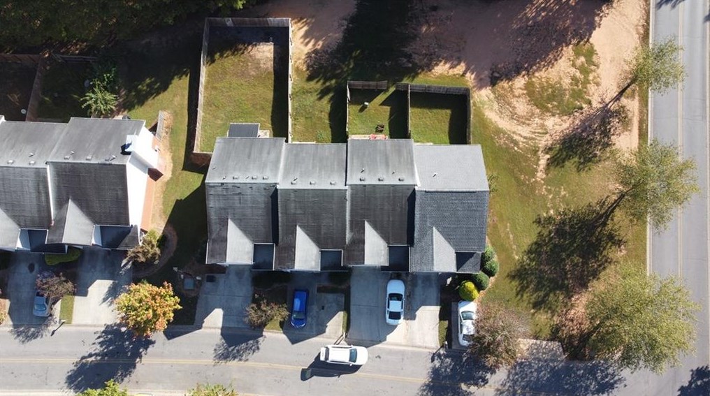 103 Avalon Dr, Calhoun GA 30701-9434 exterior