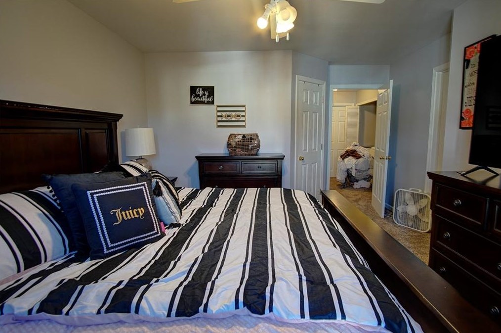 103 Avalon Dr, Calhoun GA 30701-9434 exterior