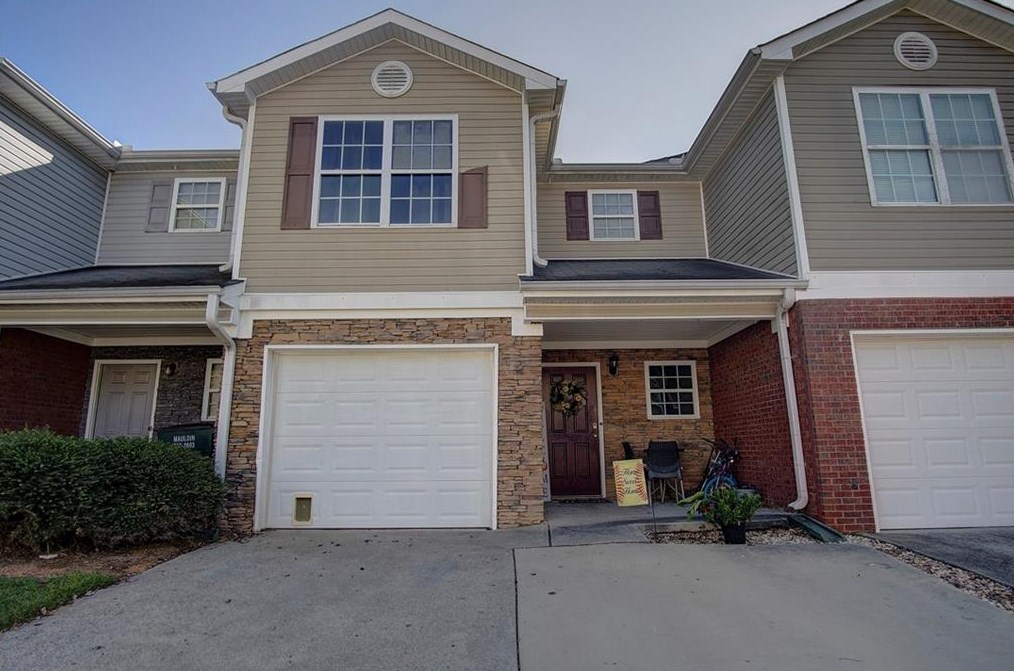 103 Avalon Dr, Calhoun GA 30701-9434 exterior