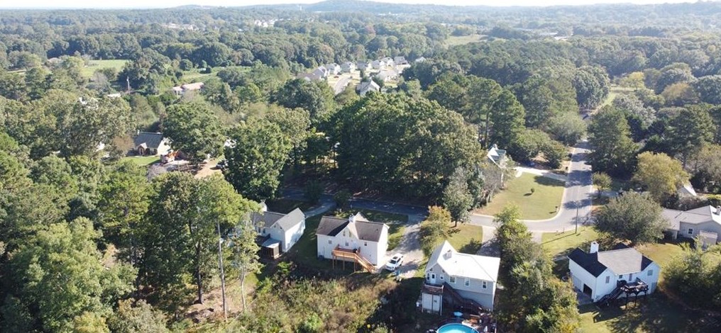 103 Avalon Dr, Calhoun GA 30701-9434 exterior