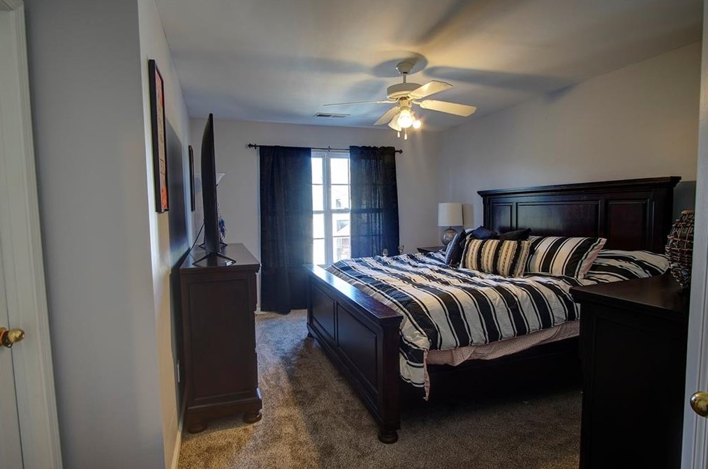 103 Avalon Dr, Calhoun GA 30701-9434 exterior