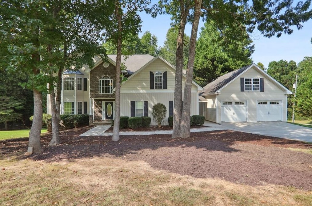 987 Bart Manous Rd, Holly Springs, GA 30115